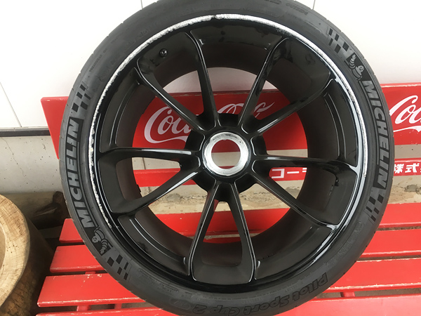 ポルシェ911（GT3）ホイールリペア前