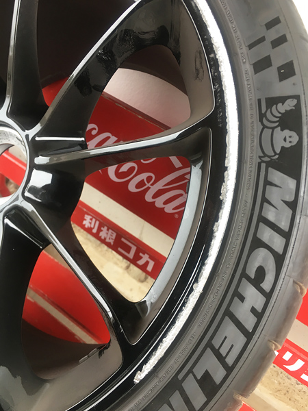 ポルシェ911（GT3）ホイールリペア前