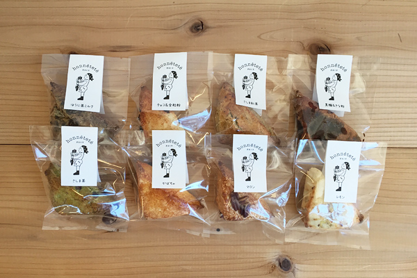 honnetete（オネトテ）スコーンシールデザイン