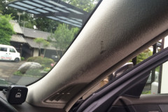 フロントピラー補修（タバコやけ焦げ）