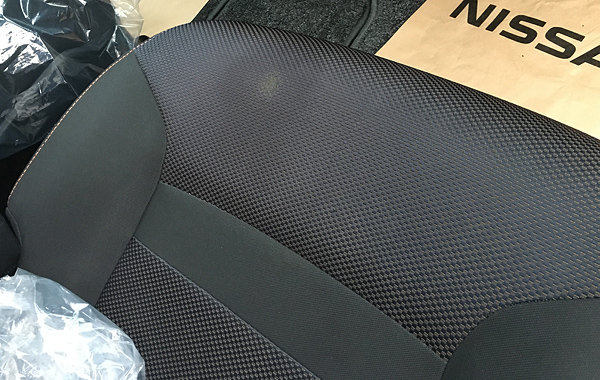 日産 セレナ　シート補修後