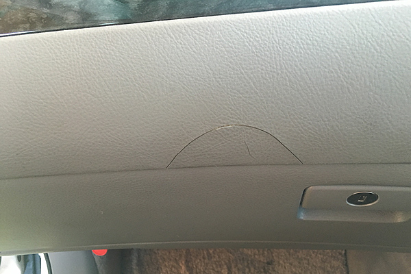 トヨタ クラウン　ダッシュボードリペア前