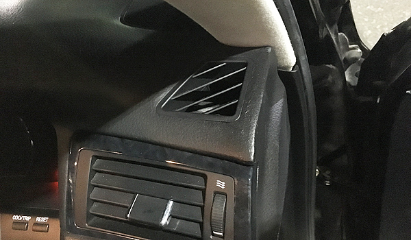 トヨタ クラウン　ダッシュボードリペア後