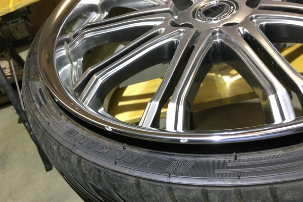 クラウン 社外ホイール（WORK）ホイールリペア前