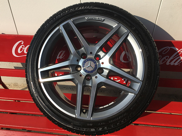ベンツ ＡＭＧ　純正ポリッシュホイール リペア後