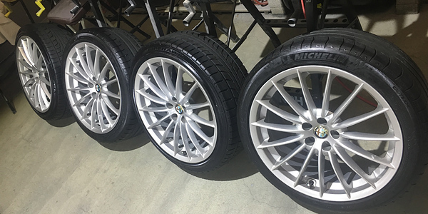 アルファロメオ　純正ホイールリペア後