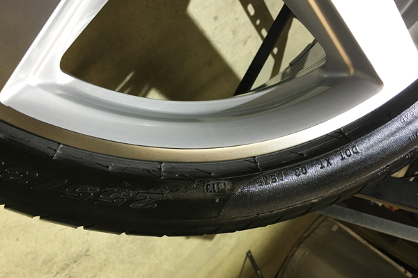 メルセデスベンツ ＡＭＧ ＳＬ５５０　ホイールリペア後