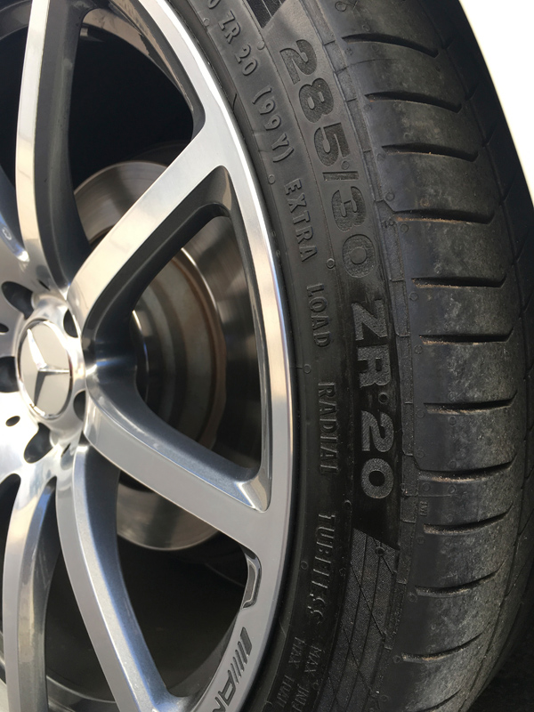 ベンツ AMG SL63　ホイールリペア後