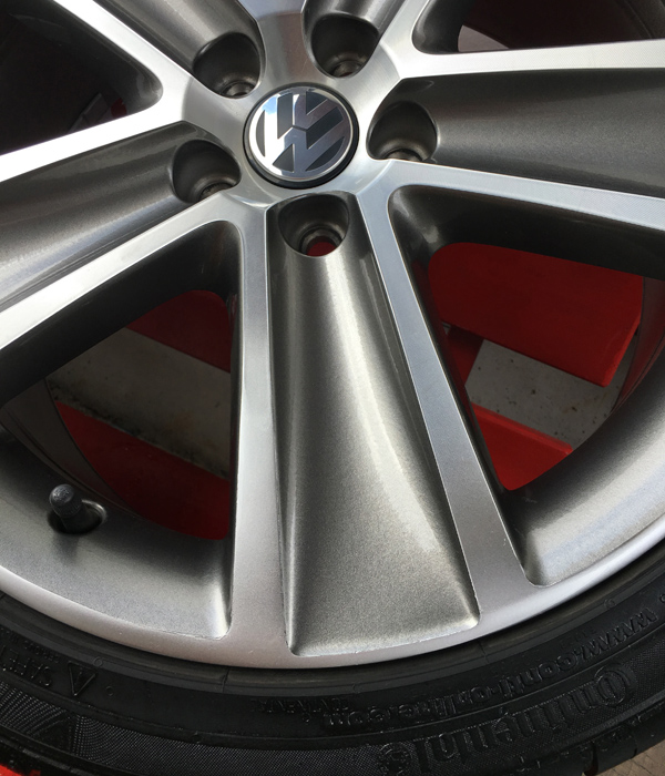 ＶＷ　ホイールリペア後